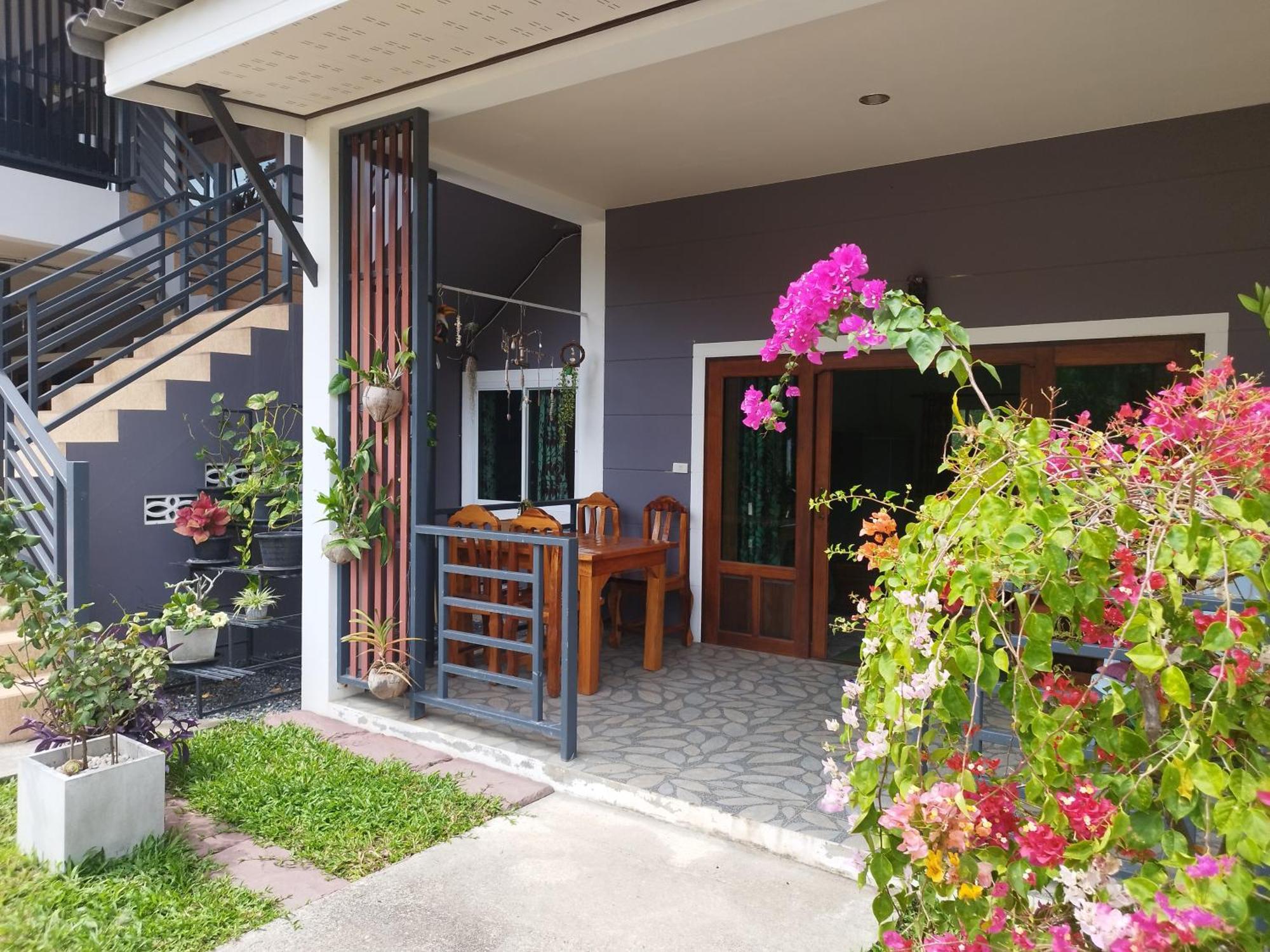 Palm Garden House Appartement Ko Lanta Buitenkant foto
