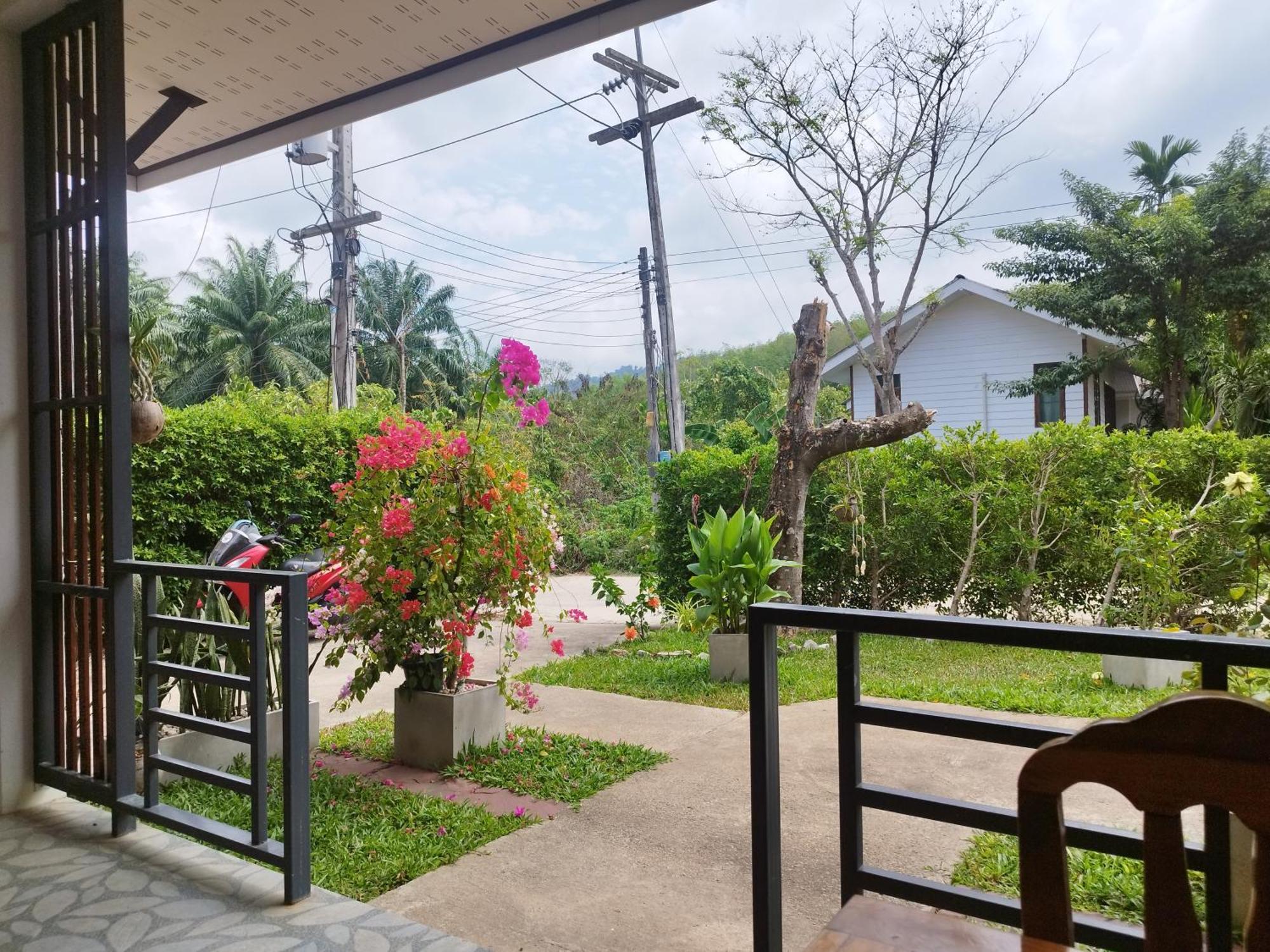 Palm Garden House Appartement Ko Lanta Buitenkant foto